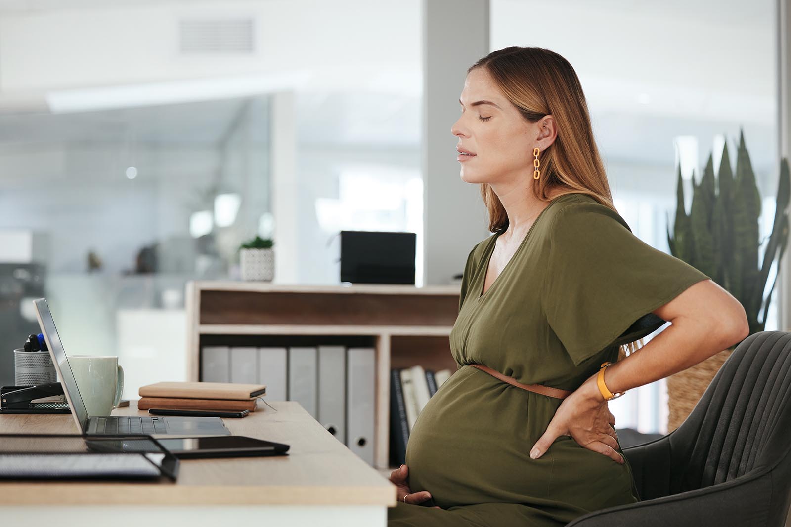 How Emotions & Stress Cause Physical In Pregnancy